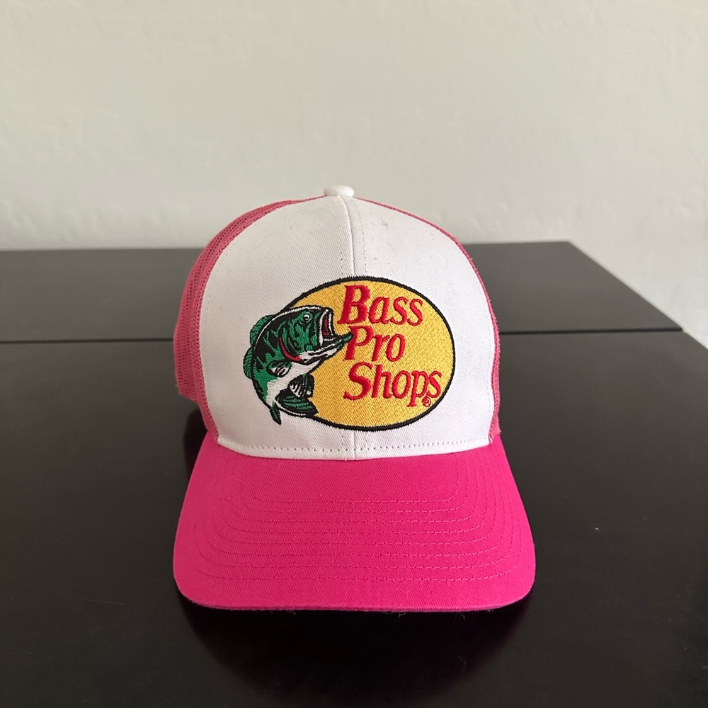 Hot pink bass pro shop hat